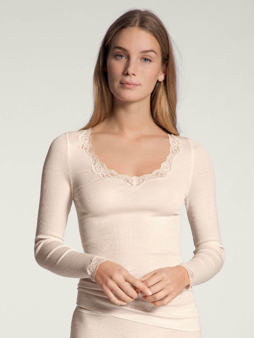 Richesse Lace Longsleeve Light Ivory
