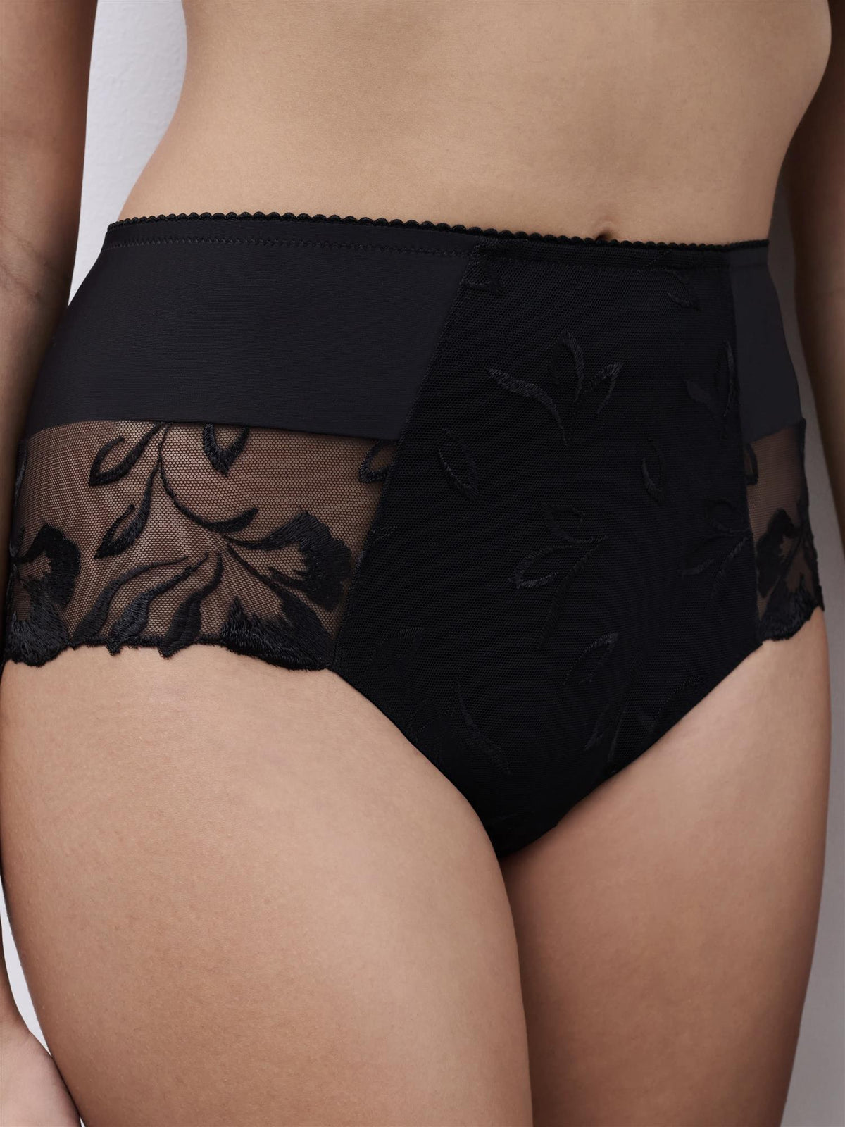 Majestic High-Waisted Support Full Brief Black