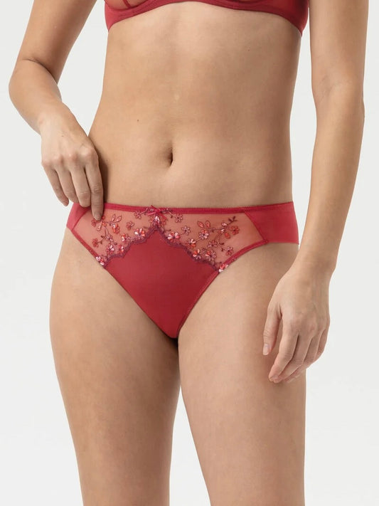 Delightful Thong Gala Red