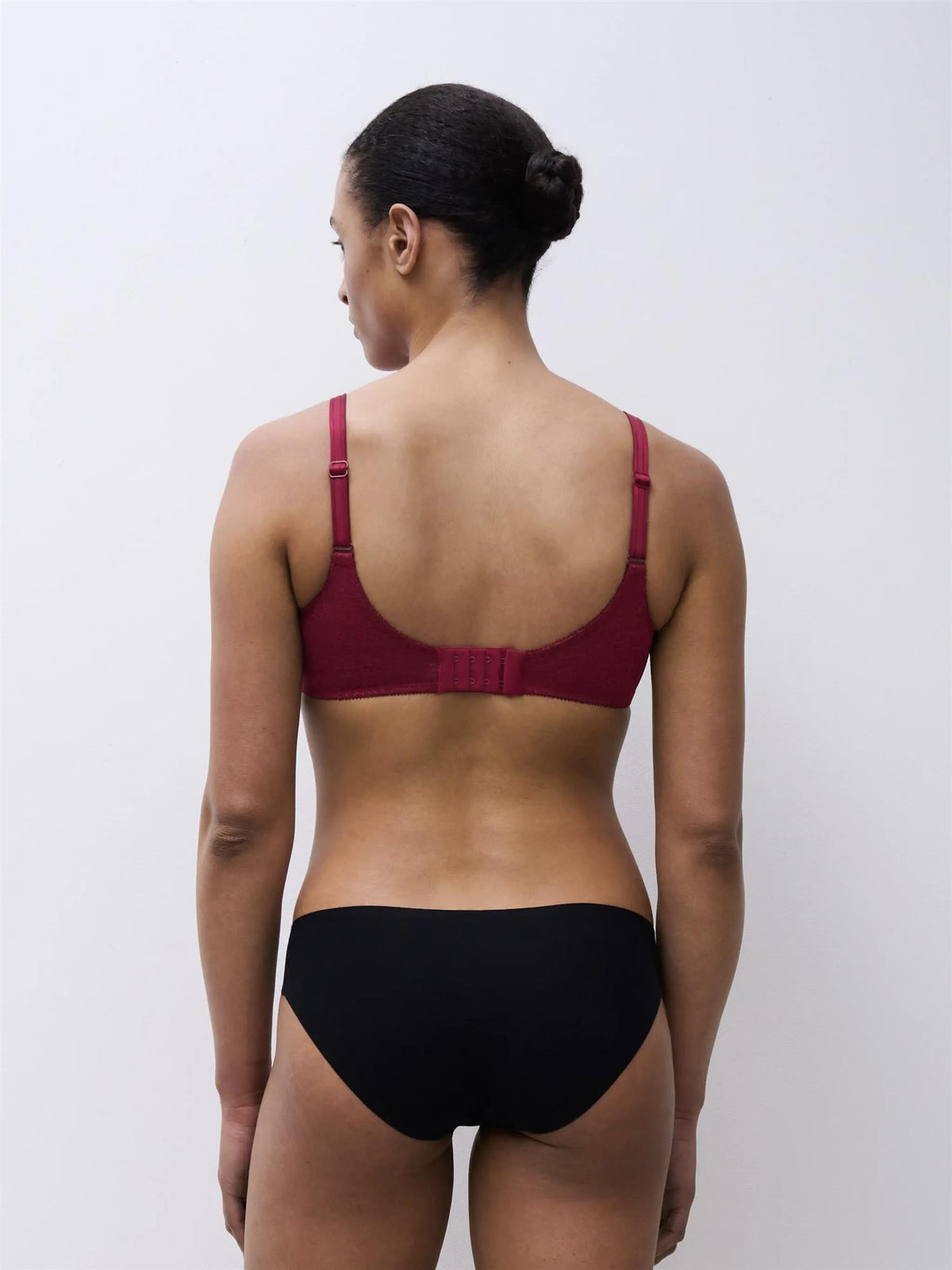 Magnifique Moulded Rasperry Pink