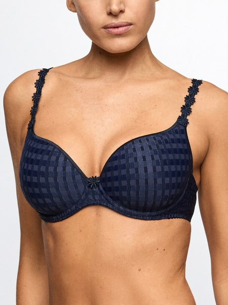 Avero Padded Heartshape Velvet Blue