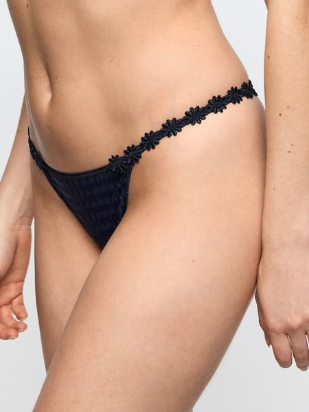 Avero Thong Velvet Blue