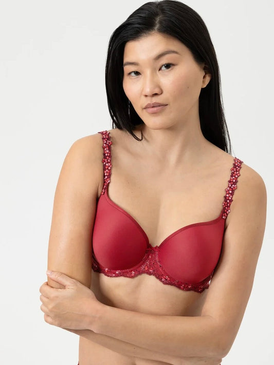 Delightful Full Cup Spacer Red Gala