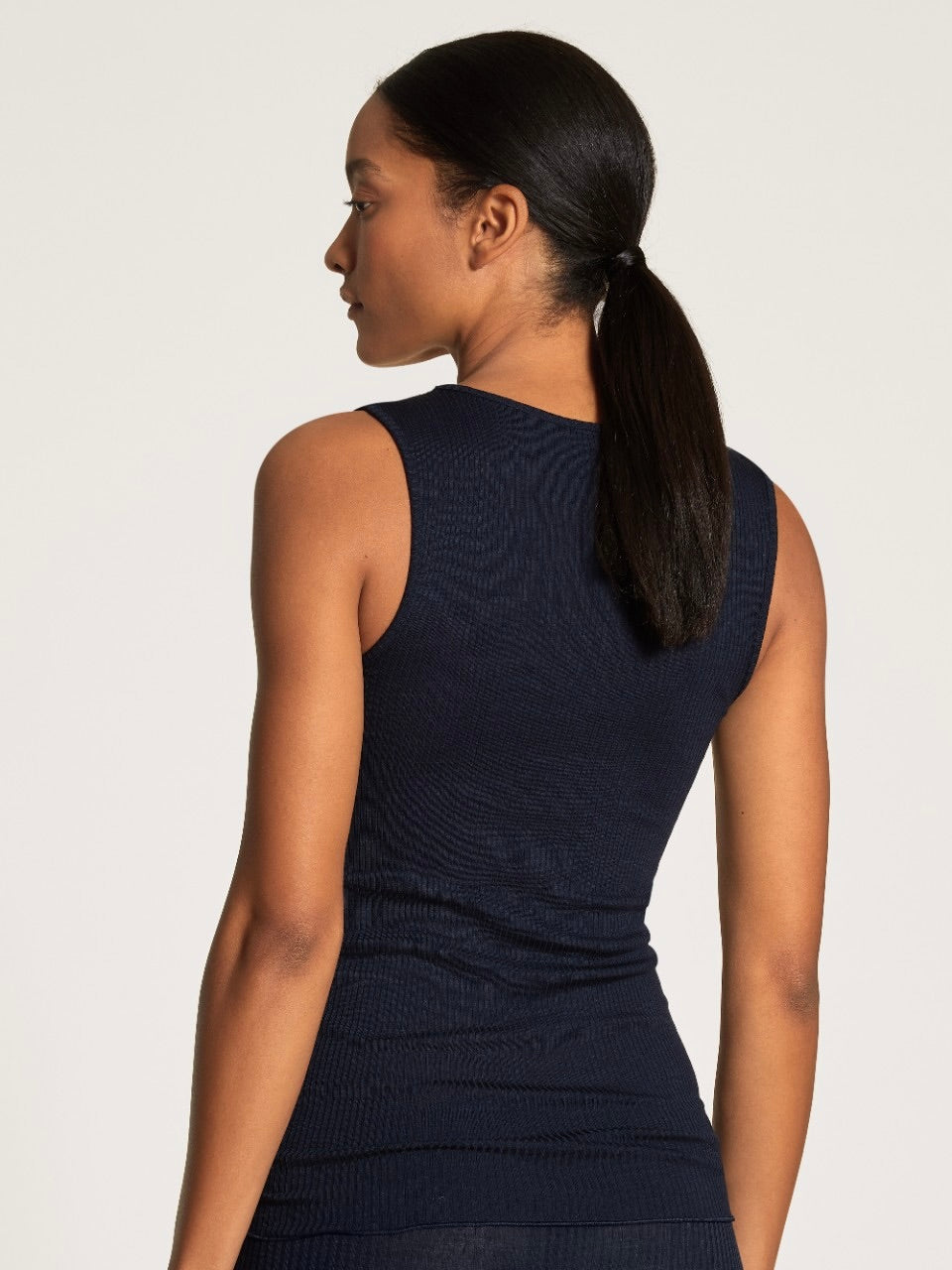 Silky Wool Joy Tank Top Navy