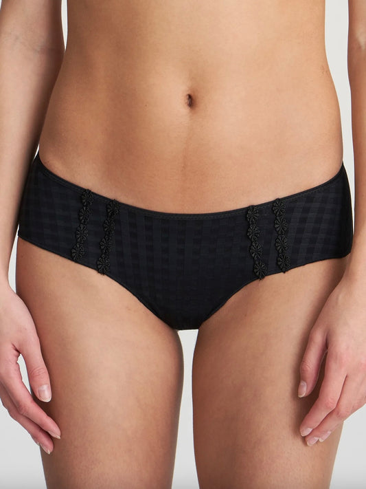 Avero Hotpants Black